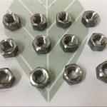 Dubleks 2205 a182 f51 uns s31803 en1.4462 altıgen cıvata din933 raptiye